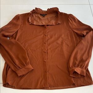 Banana Republic Long Sleeve Button Up Top